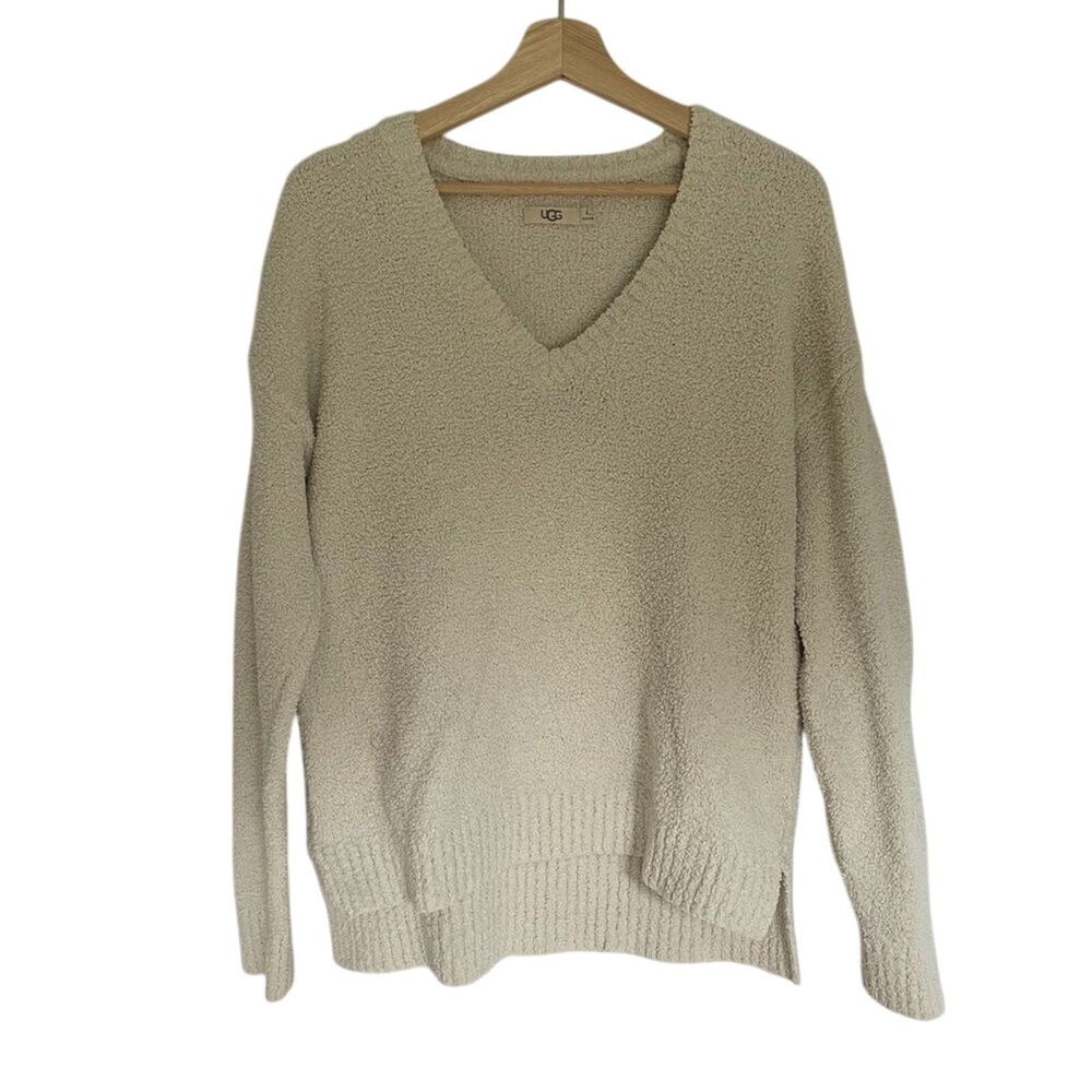 Ugg V-Neck Fleece Pullover Sweater M Cream Women Soft Knit